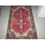 Antique rug : Belouche with double lozenge in 120 cms x 66 cms