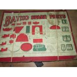 Vintage childs game : Bayko Building Bricks