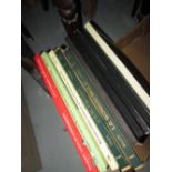 Box of assorted records : Classical
