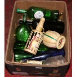 A box of mostly glass alcohol bottles to include Martini Extra Dry, Calliga Rose, Blandys Wine