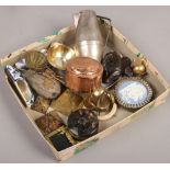 A tray of metalwares to include Wedgwood wall decorations, copper trinket dish etc.