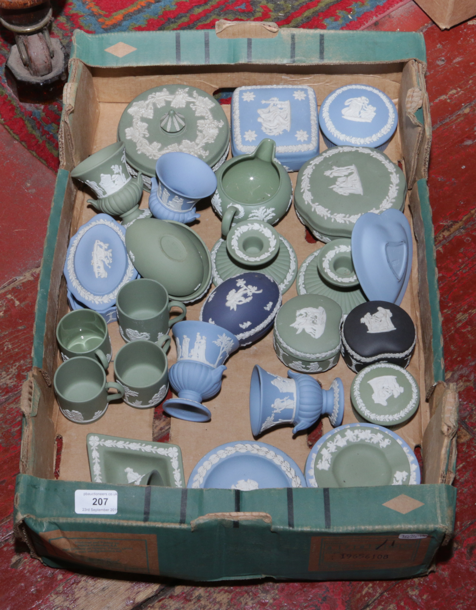A box of Wedgwood Jasperware to include blue and green examples etc.