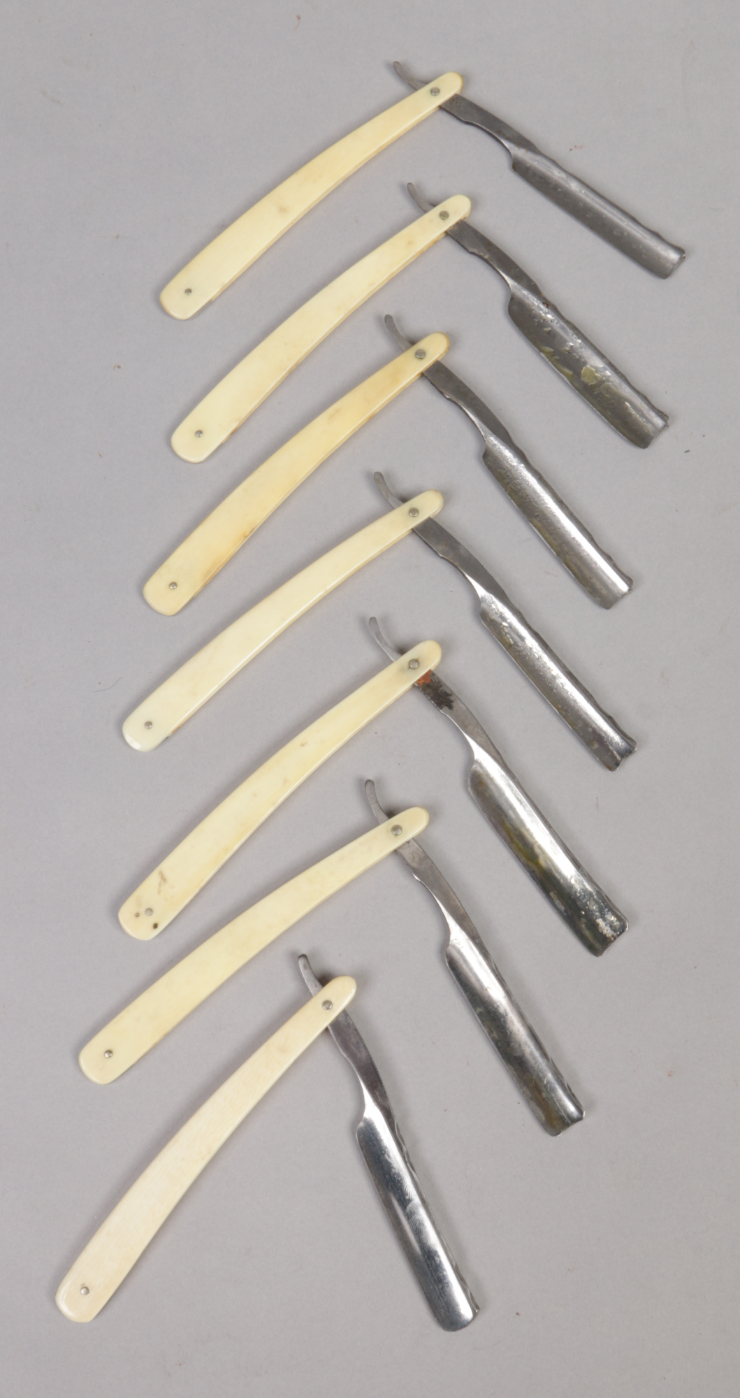 A Wade & Butcher seven day cut throat razor set in brass mounted coromandel locking case. Razor - Image 3 of 5