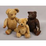 Three jointed teddy bears to include growler example.