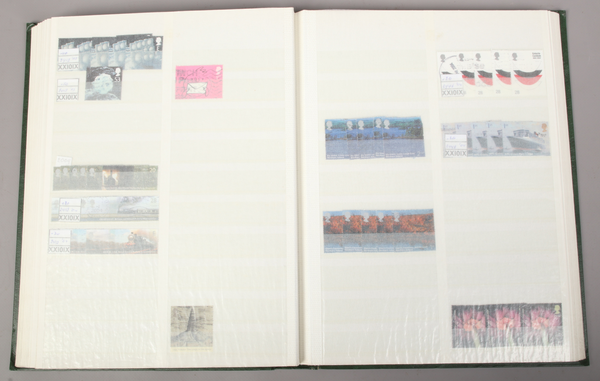 An album of used Great Britain stamps. - Image 3 of 3