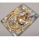 A tray of various costume jewellery some 1950 / 60s examples including brooches gilt necklaces etc.