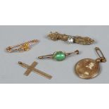 A quantity of yellow metal and rolled gold jewellery including bar brooches, crucifix, photograph