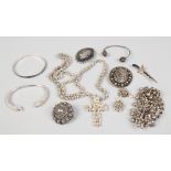 A quantity of foreign and eastern white metal jewellery 263 grams gross.