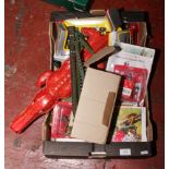 A box of collectable toys including painted lead soldiers, Burago Williams FW14, vintage Meccano