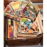 A box of vintage paper comics to include Marvel, Fantastic four, Justice League etc. (approx 277).