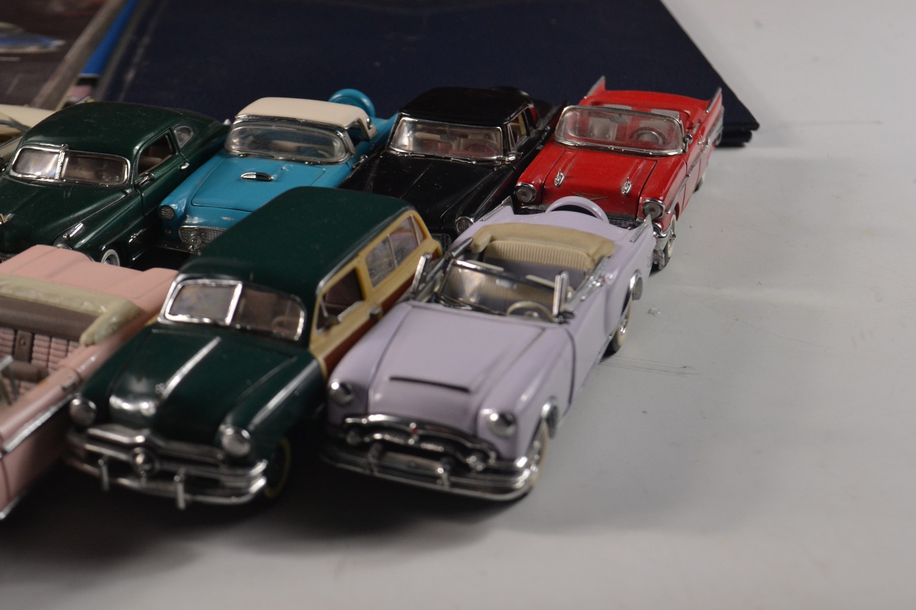 Franklin Mint 50s Classic Cars Entire Set 24 Cars 3 Display Shelves unit, 2nd collection, all with - Image 5 of 6