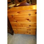 Pine chest of drawers