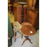 Carved lamp table and other, and palm stand and stool