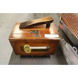 American Shoe Care Chest