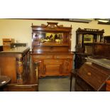 Victorian oak mirror back sideboard of Arts & Crafts design