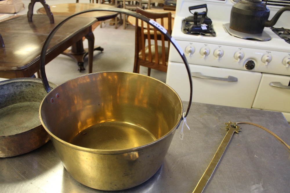 Large Brass & Copper Jam Pan