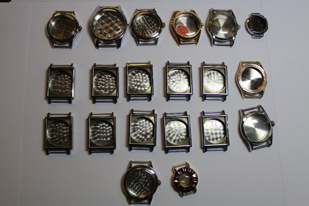 Quantity of various watch cases, part cases etc