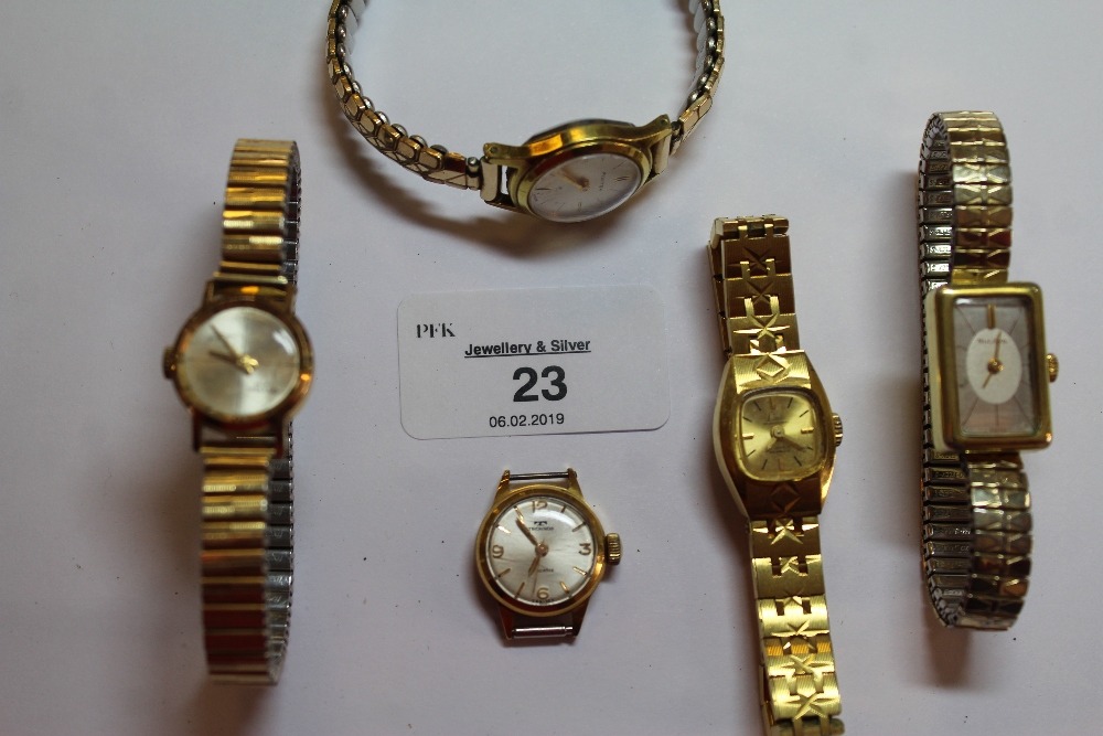 5 vintage ladies wind up watches