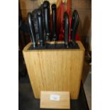 Kitchen knife set