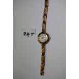 1930s gold cased ladies wristwatch 26g total