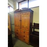 Pine Press Cupboard (Regency)