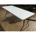 2x 6ft folding picnic tables