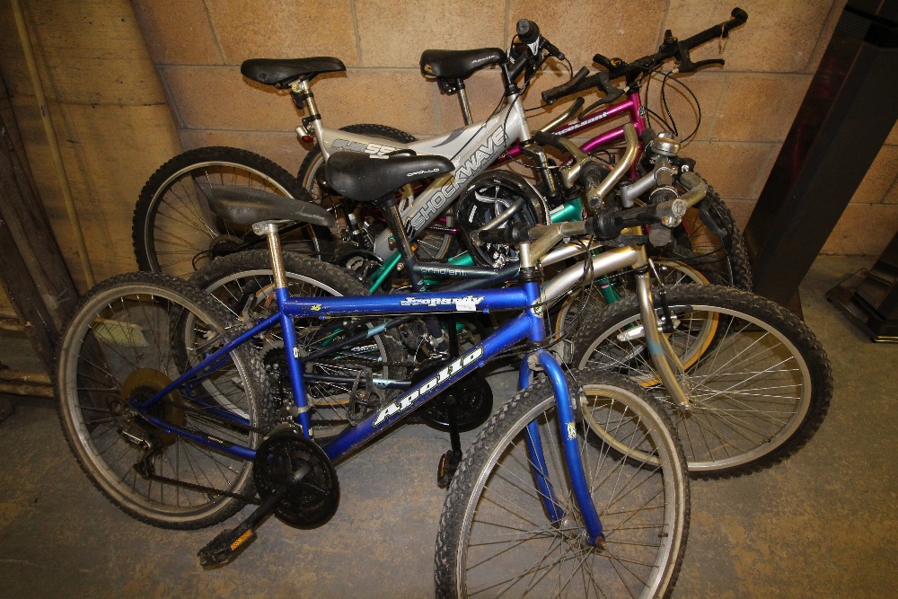 5 bikes - 3 adult's, 2 children’s