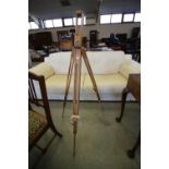 Easel