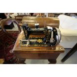 Edmonds Sewing Machine - Hand Crank (SYST705)