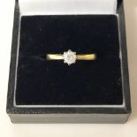 18ct gold mounted diamond solitaire ring, approx 0.2ct, ring size L/M