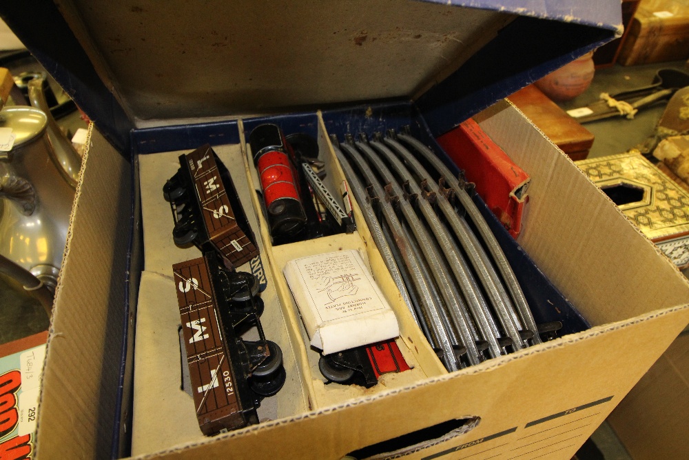 Box of Hornby Train Track etc - Image 2 of 3