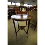 Round occasional table