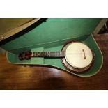 George Formby ukulele banjo B6204, cased