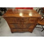 Victorian mahogany 3 drawer Serpentine Chest