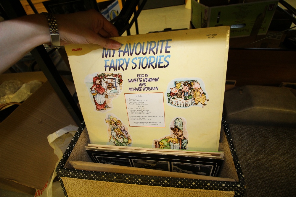 2 Vintage Record Boxes and a Collection of Vinyl and Old 78's Shellac - Image 2 of 4