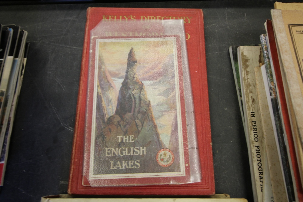 Ward Lock Guide to the Lake District, George Phillip Guide to the English Lakes (A/F) and Lakeland - Image 4 of 5