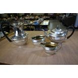 Victorian silver 3pc tea service by Walker & Hall Sheffield 1898, gross weight 32ozs and a