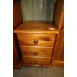 Pine 3 drawer bedside chest