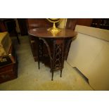 Mahogany occasional table of Arts & Crafts design