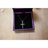 9ct gold chain and cross
