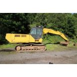 JCB 806B excavator reg ORM 429R, runs but requires hydraulic repair, sold with four buckets