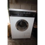 Vintage Zanussi Z919T washing machine, hardly used