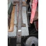 Quantity metal strap hinges