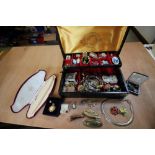 Oriental Jewellery Box & Contents