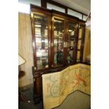 Chinese display cabinet