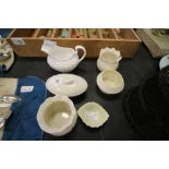 6 items of Belleek porcelain (some A/F)