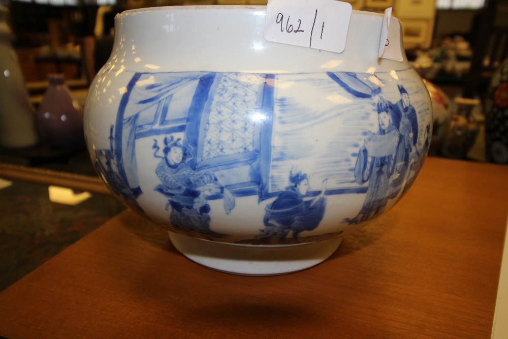 Chinese blue and white cauldron with sonorous stone mark (A/F - large chip on inner rim) - Image 30 of 39