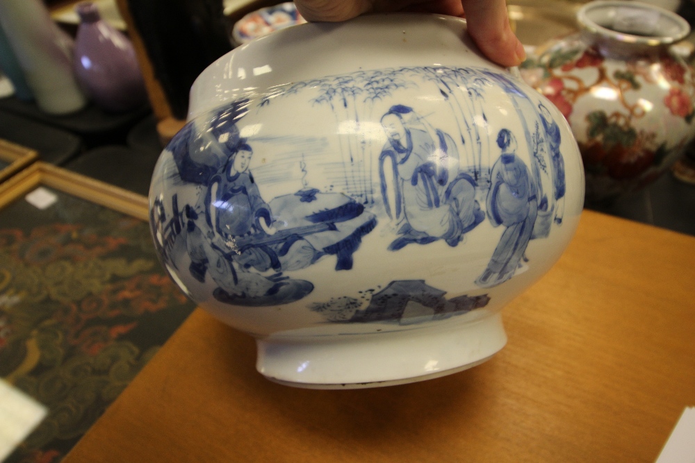 Chinese blue and white cauldron with sonorous stone mark (A/F - large chip on inner rim) - Image 27 of 39