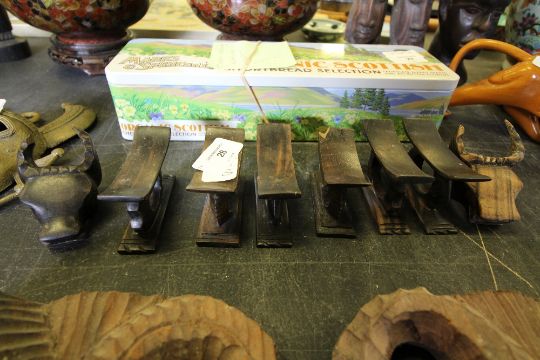 6 Carved Hardwood Ashanti Stool Napkin Rings & 2 Others - Image 1 of 2