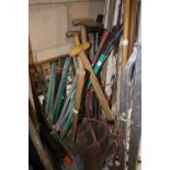 Mixed quantity of tools (4 bundles)